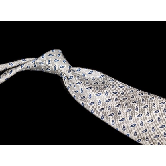 Jos A. Bank 100% Silk Tie Silver Gray Mini-Pine Men's Designer Necktie China XL - Picture 1 of 5